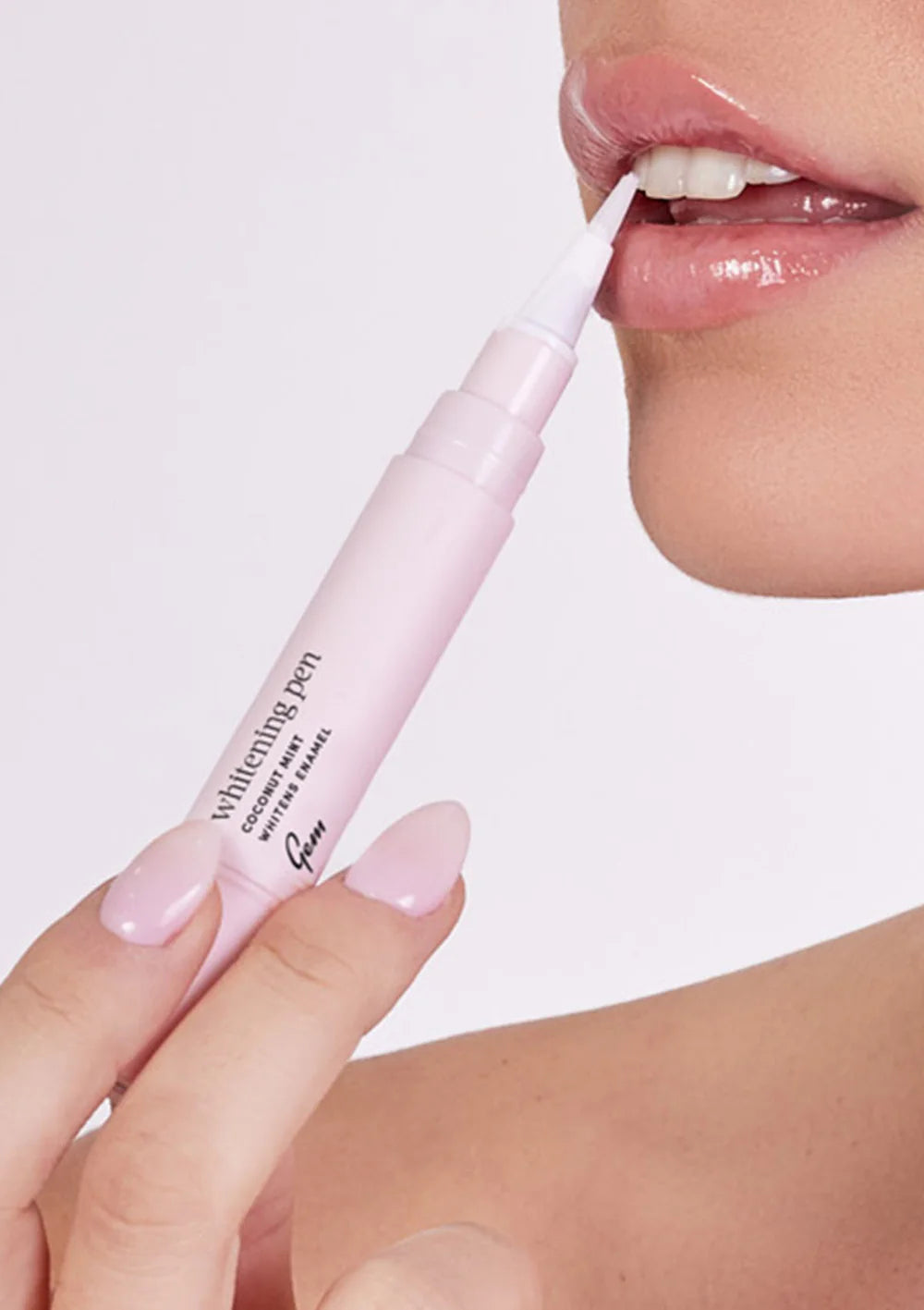 Gem Whitening Pen - Coconut Mint Flavour, 4mL