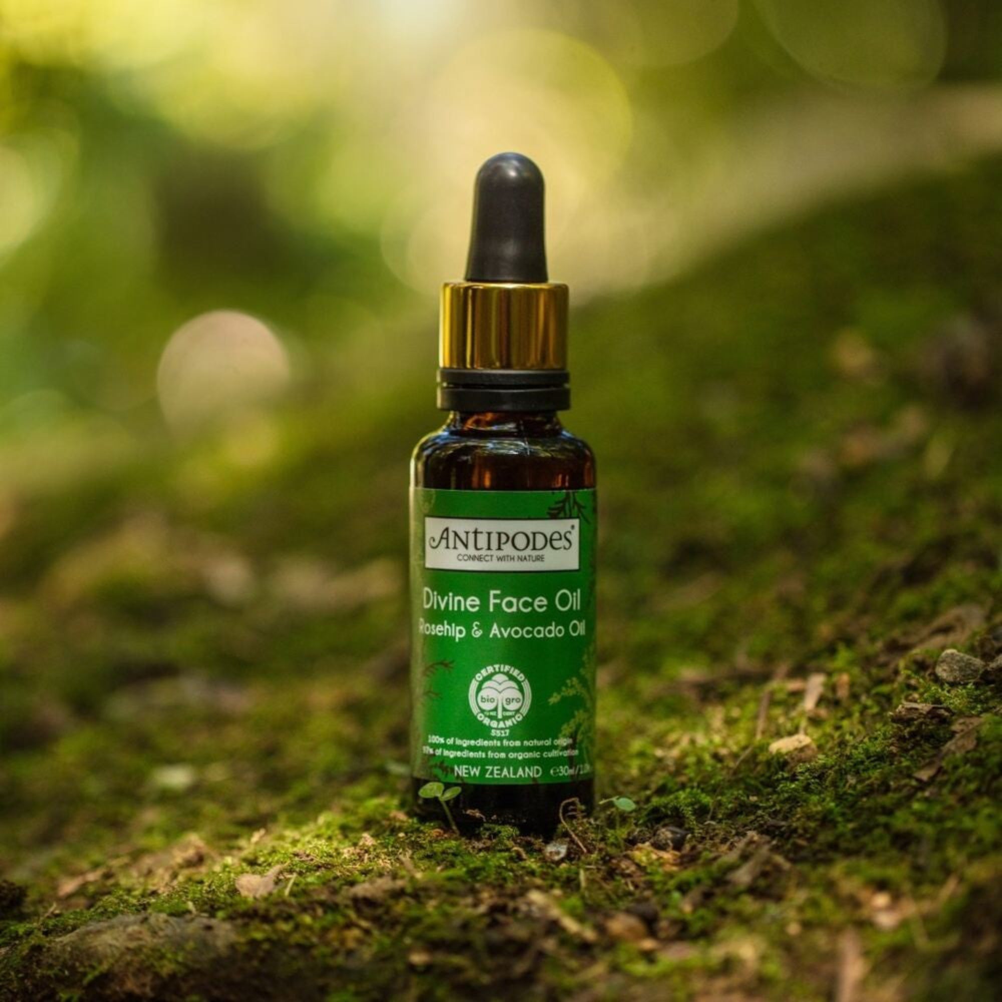 Antipodes Divine Face Oil Rosehip & Avocado Oil 30mL Antipodes Divine Face Oil Rosehip & Avocado Oil 30mL