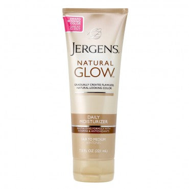 Jergens Daily Moisturiser For Fair to Medium Skin Tones 221mL